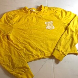 Vans off the wall bright yellow long sleeve crop top. EUC!